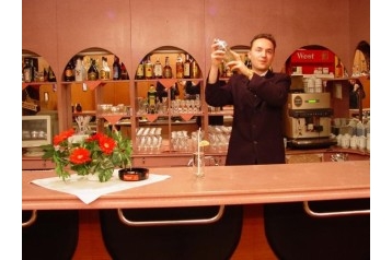 Slovakia Hotel Stará Lesná, Eksteriør